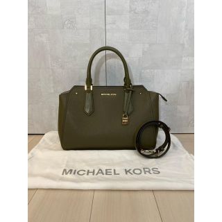 MICHAEL KORS(グリーン・カーキ/緑色系)のフリマアイテム一覧 MICHAEL KORS(グリーン・カーキ/緑色系)のフリマアイテム一覧