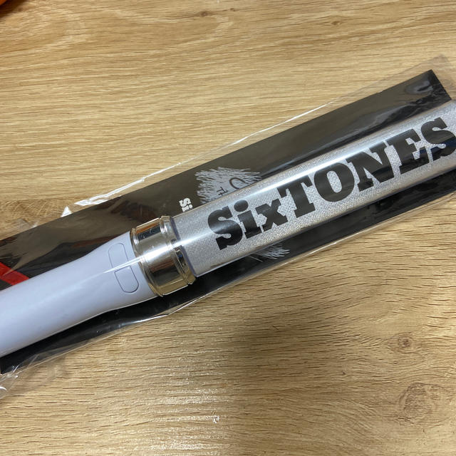 SixTONES ペンライト