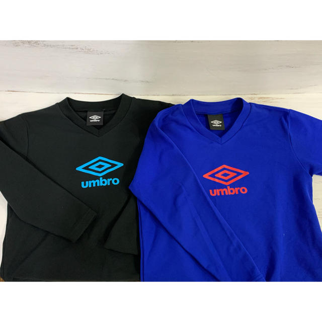 UMBRO(アンブロ)の〈美品〉　umblo アンブロ　サッカー　長袖　2枚セット　130  スポーツ/アウトドアのサッカー/フットサル(ウェア)の商品写真