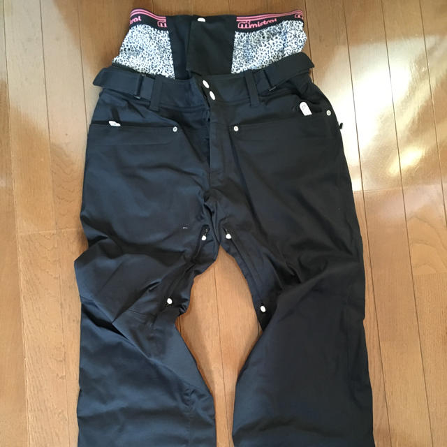 美品 スノボードウエア 2