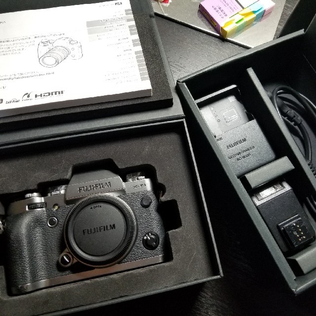 富士フィルム Fujifilm X-T1 silver + lens kit 富士フィルム Fujifilm X-T1 silver + lens kit