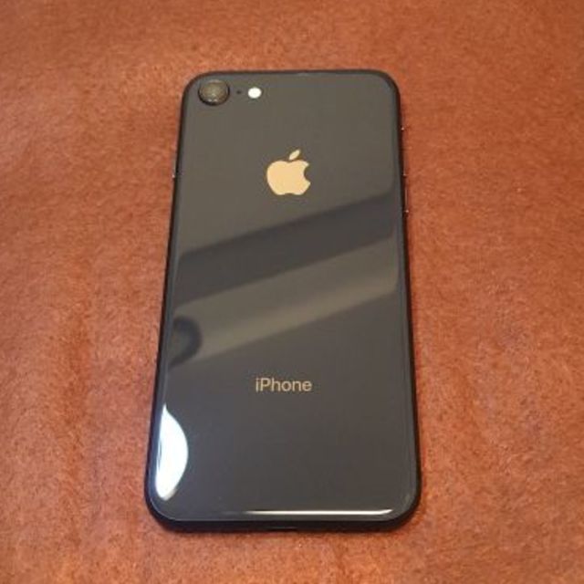 Apple iphone8 64G softbank 黒 の通販 by nori3's shop｜アップルならラクマ - イルーモさん専用 通販限定品