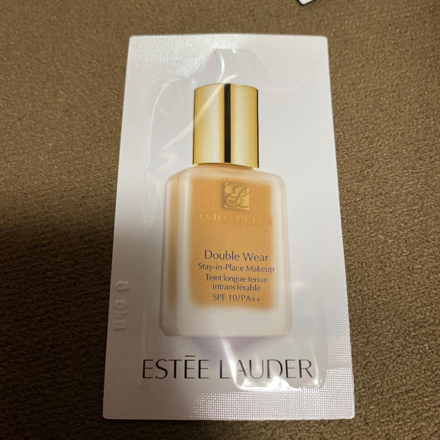 Estee Lauder(エスティローダー)のエスティローダー  ダブルウェア　17ボーン コスメ/美容のベースメイク/化粧品(ファンデーション)の商品写真