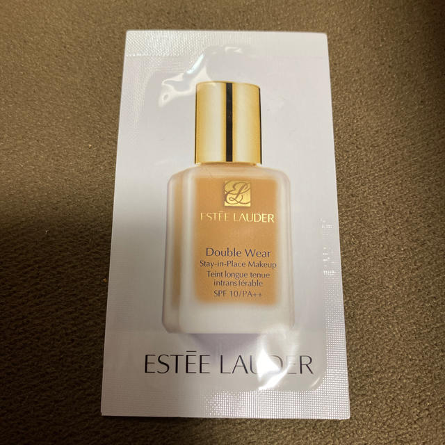 Estee Lauder(エスティローダー)のエスティローダー  ダブルウェア　62クールバニラ コスメ/美容のベースメイク/化粧品(ファンデーション)の商品写真