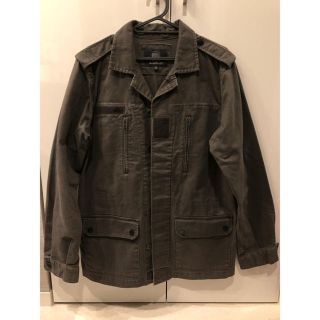 クイックシルバー(QUIKSILVER)のQUIKSILVER  アウター　ジャケット(ダウンジャケット)