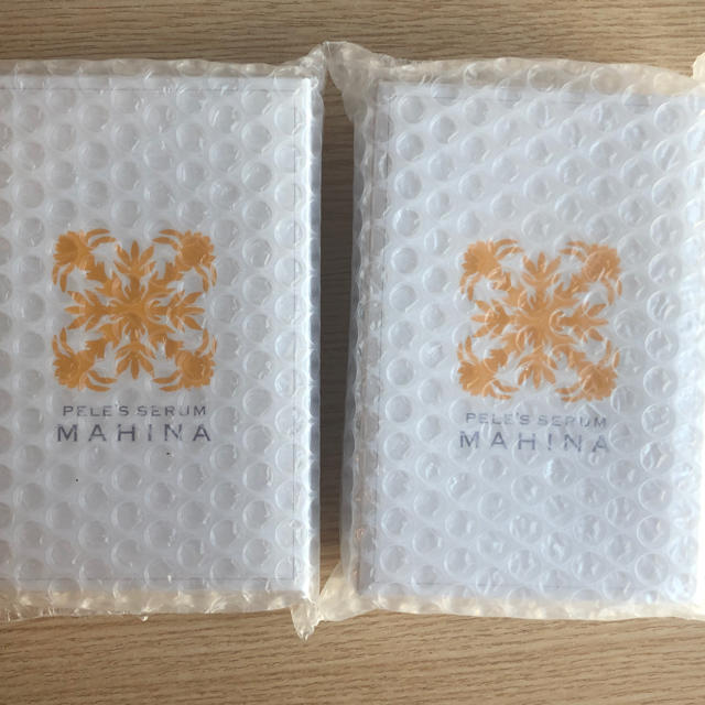 スキンケア/基礎化粧品マヒナ美容液　2本セット