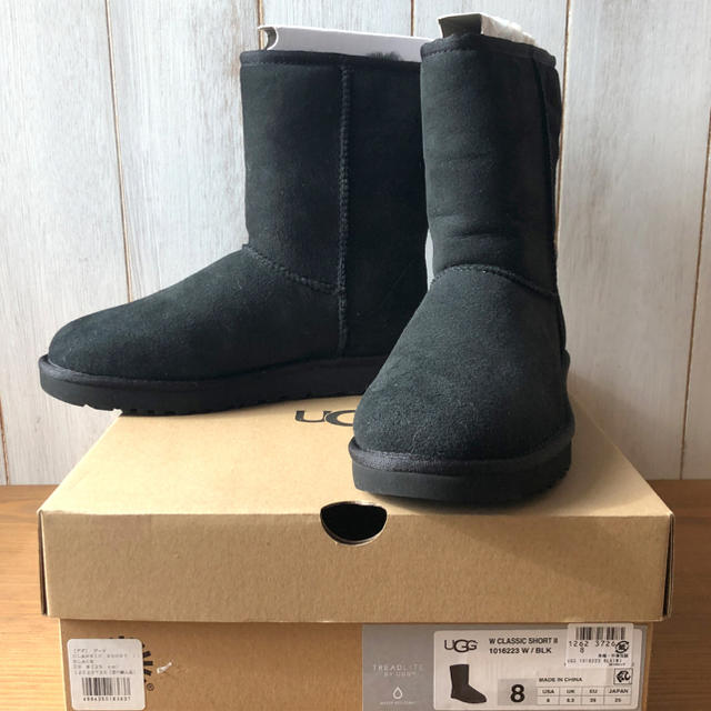 ☆新品正規品☆UGG アグ クラシックショートⅡムートンブーツ ブラック