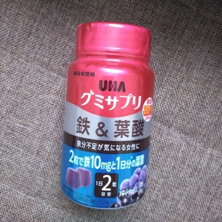 ユーハミカクトウ(UHA味覚糖)のUHA グミサプリ 鉄＆葉酸 60粒入り(ビタミン)