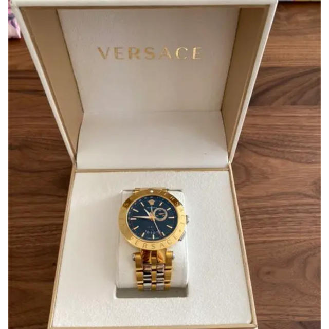カルティエ 時計 ベルト / VERSACE - ヴェルサーチ  腕時計　正規品の通販 by MGN0812's shop