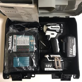 マキタ(Makita)のマキタ TD171DRGX Ｗ 18V 6.0Ａh 新品 未使用（送料無料）(工具)