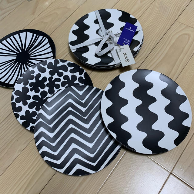 マリメッコ　Marimekko x Target お皿4枚セット