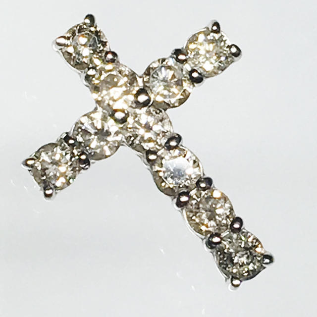 特別価格‼️K18WG ダイヤ クロス トップ ネックレス 綺麗 お洒落 贈物アクセサリー