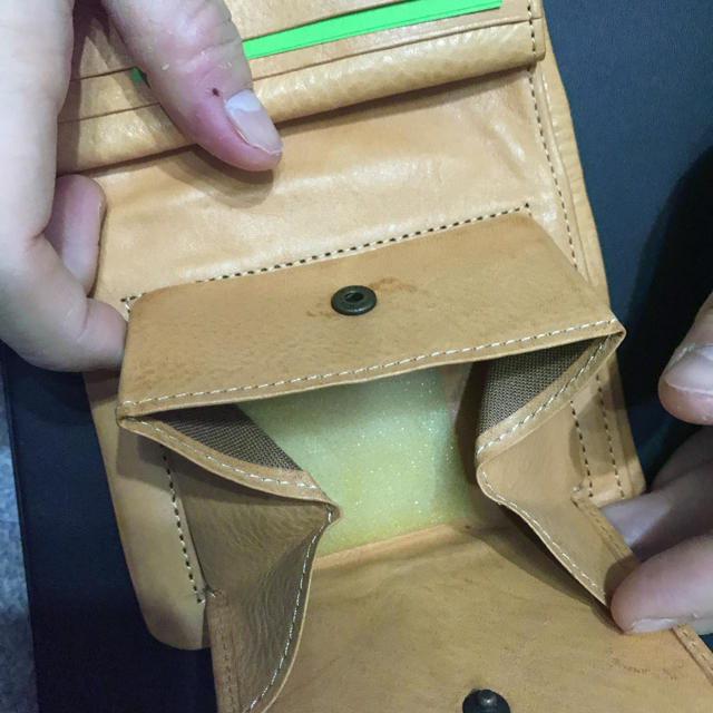 ALBERO(アルベロ)のアルベロ　折り財布　ヌメ革 レディースのファッション小物(財布)の商品写真