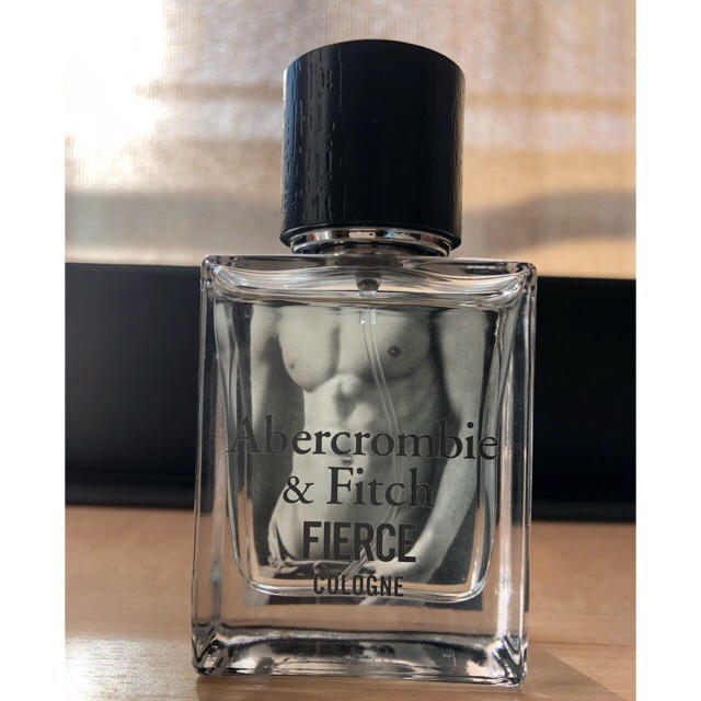 Abercrombie&Fitch(アバクロンビーアンドフィッチ)のAbercrombie&Fitch FIERCE アバクロ　フィアース　香水 コスメ/美容の香水(香水(男性用))の商品写真