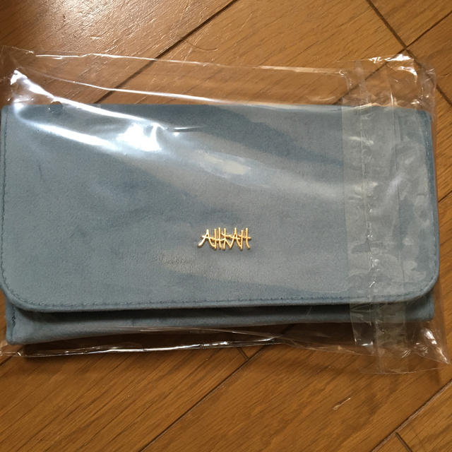 AHKAH(アーカー)のスゥイートセブンイレブン限定付録AHKAHお財布 レディースのファッション小物(財布)の商品写真