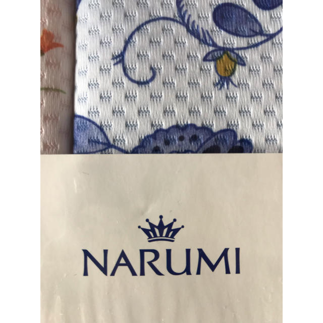 NARUMI(ナルミ)のNARUMI 吸水マット 新品未使用 インテリア/住まい/日用品のキッチン/食器(収納/キッチン雑貨)の商品写真