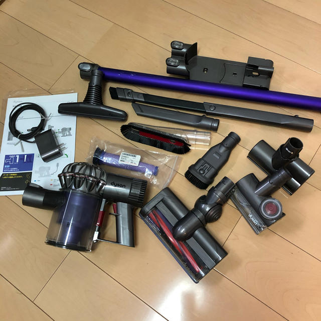 ダイソン DC62 品 dyson 掃除機 ハンディクリーナー