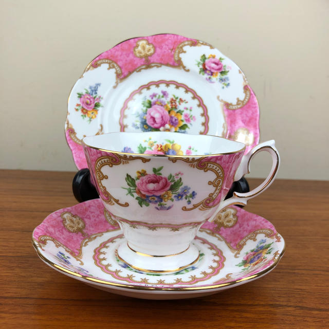 ROYAL ALBERT - ロイヤルアルバート レディカーライル カップ