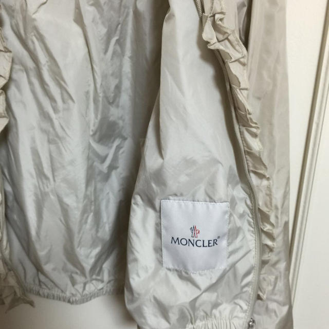 MONCLER(モンクレール)の21日まで取り置き lnaho様専用 レディースのジャケット/アウター(その他)の商品写真