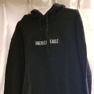 アメリカンイーグル(American Eagle)の黒のパーカー(パーカー)