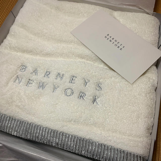 BARNEYS NEW YORK(バーニーズニューヨーク)のBARNEYS NEY YORK    バスタオル インテリア/住まい/日用品の日用品/生活雑貨/旅行(タオル/バス用品)の商品写真