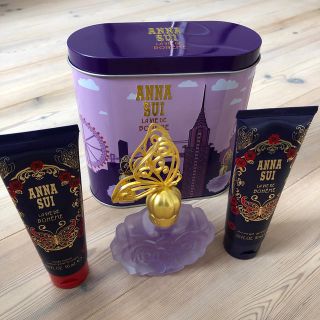 アナスイ(ANNA SUI)のアナスイ　ラヴィドゥボエムコフレ(オルゴール付き)(香水(女性用))