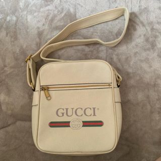 グッチ(Gucci)のGUCCIバッグ(ショルダーバッグ)