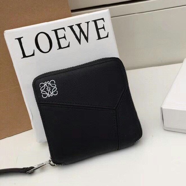 LOEWE財布の通販 by トリトリ's shop