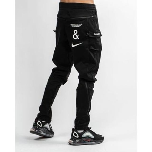 UNDERCOVER(アンダーカバー)のNIKE LAB UNDERCOVER CARGO PANTS BLACK XL メンズのパンツ(ワークパンツ/カーゴパンツ)の商品写真