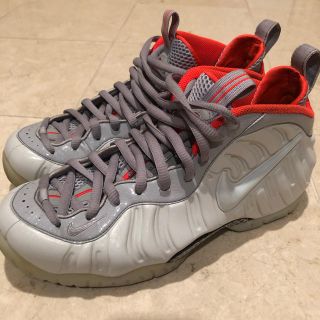 ナイキ(NIKE)のNike AIR FOAM POSITE ポジット　ピュアプラチナ 27.5(スニーカー)