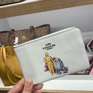 コーチ(COACH)の【40%OFF】17600→11500円　coach×スターウォーズ(折り財布)