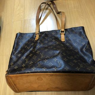 ルイヴィトン(LOUIS VUITTON)のルイヴィトン　カパメゾ(ショルダーバッグ)