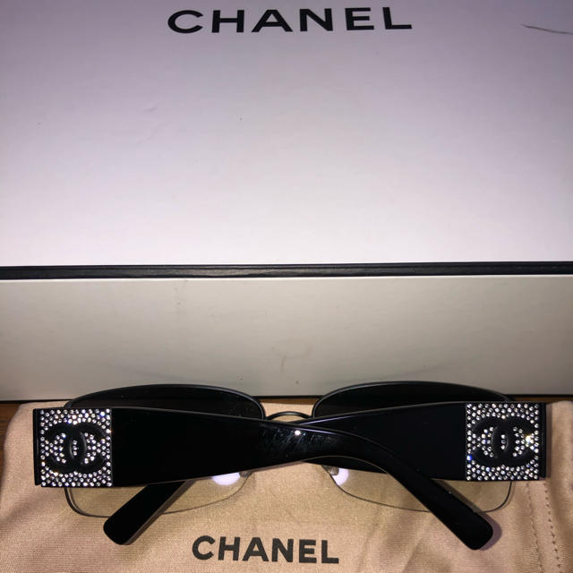 ファッション小物CHANEL