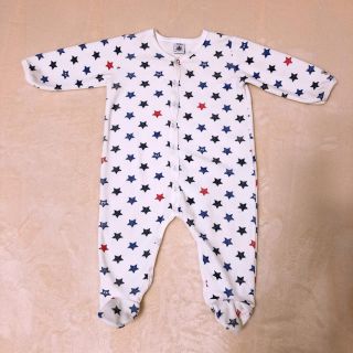 プチバトー(PETIT BATEAU)のプチバトー　足つき　ロンパース  75(カバーオール)