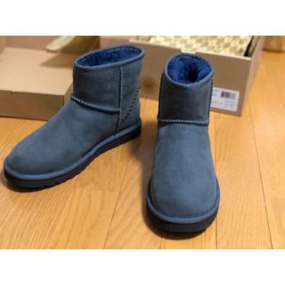 アグ(UGG)の【公式サイト購入 1万円オフ】UGG Classic MINI DECO (ブーツ)