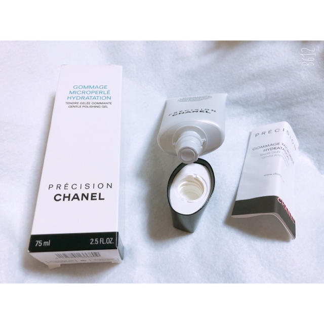 CHANEL ゴマージュ ミクロペルレ イドゥラ 75ml