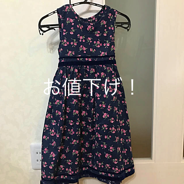 LAURA ASHLEY(ローラアシュレイ)のローラアシュレイ ワンピース 100 キッズ/ベビー/マタニティのキッズ服女の子用(90cm~)(ワンピース)の商品写真