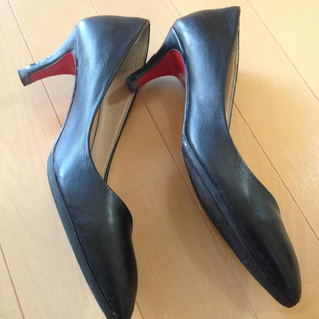 黒×赤パンプス レディースの靴/シューズ(ハイヒール/パンプス)の商品写真