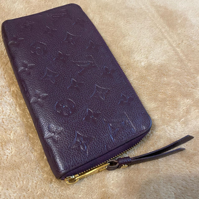 LOUIS VUITTON - ルイヴィトン 財布 紫色の通販 by RUUBLOR's shop