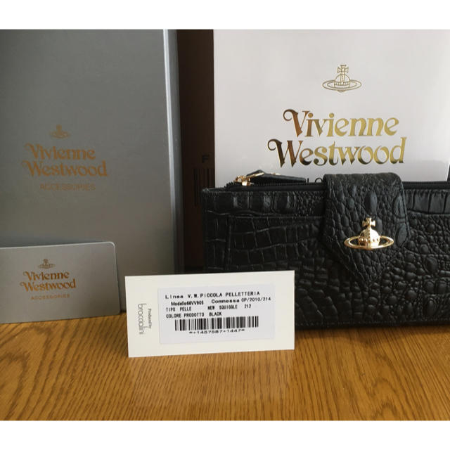 Vivienne Westwood(ヴィヴィアンウエストウッド)の【新品未使用】ヴィヴィアンウエストウッド　財布 レディースのファッション小物(財布)の商品写真