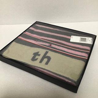 トミーヒルフィガー(TOMMY HILFIGER)のトミーヒルフィガー　マフラー　新品未使用(マフラー)