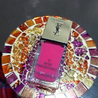 イヴサンローランボーテ(Yves Saint Laurent Beaute)のイブサンローラン★マニキュア★12(マニキュア)