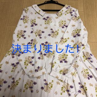 サマンサモスモス(SM2)の可愛い花柄のSM2 オシャレなワンピースです！まま様専用！(ひざ丈ワンピース)