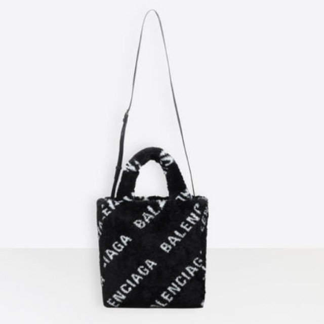 BALENCIAGA BAG - バレンシアガ♡エブリデイ フェイクファー トート