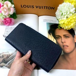 ルイヴィトン(LOUIS VUITTON)の【保証書付】新型✨即日発送❤️極上美品❤️ルイヴィトン財布 D918(長財布)