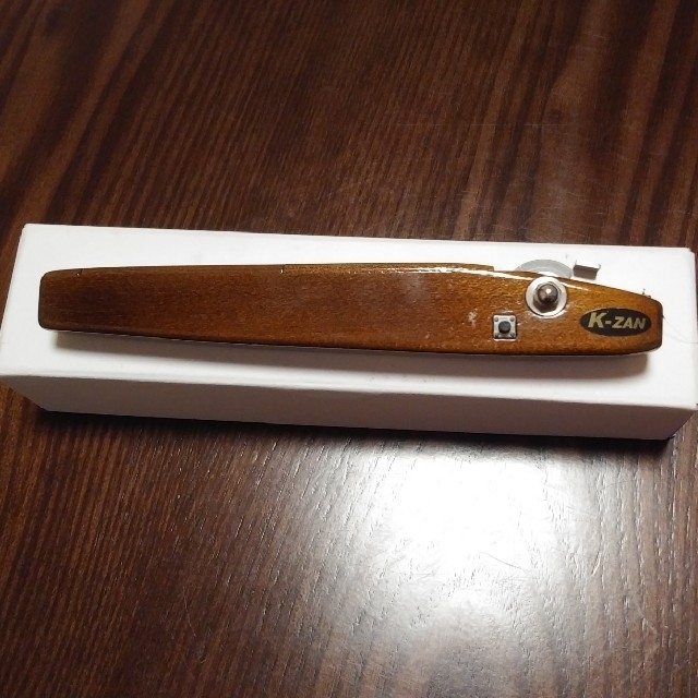 ワカサギ電動リール k-zan グレイス右スイッチの通販 by チロピ ワカサギ電動リール k-zan グレイス右スイッチの通販 by チロピ