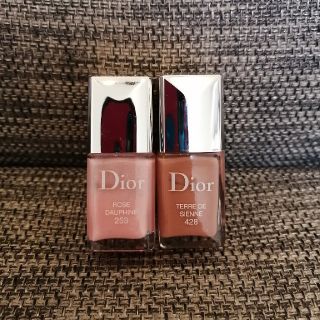 ディオール(Dior)のディオール　ヴェルニ　253(ドーフィネピンク)　428(シエナ)(ネイル用品)