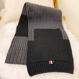 トムブラウン(THOM BROWNE)のTHOM BROWNE マフラー(マフラー)