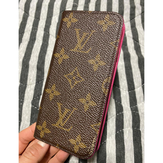 LOUIS VUITTON - LOUIS VUITTON iPhone ケースの通販