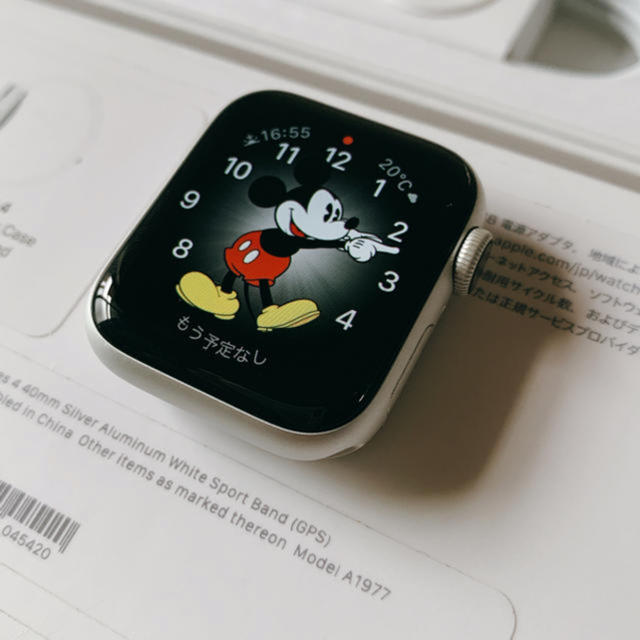 Apple Watch Series 4 GPSモデル 40mm シルバー